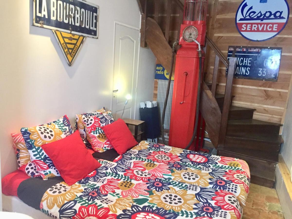 Les Maitres Sonneurs Bed & Breakfast Huriel Exterior foto