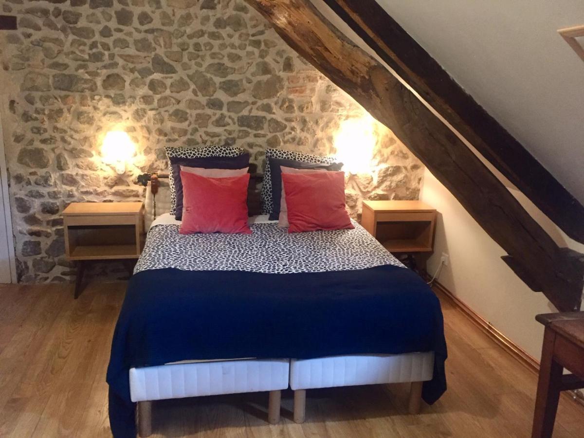 Les Maitres Sonneurs Bed & Breakfast Huriel Exterior foto