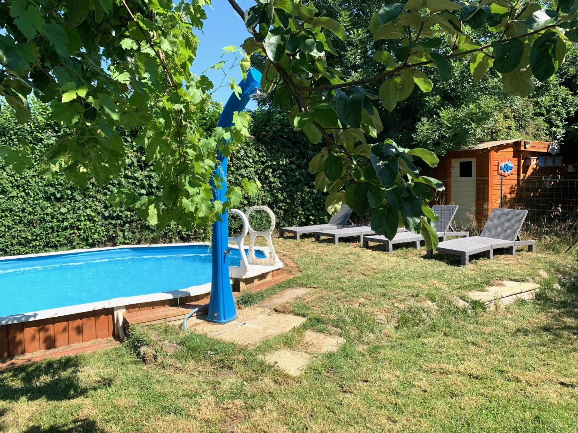 Les Maitres Sonneurs Bed & Breakfast Huriel Exterior foto
